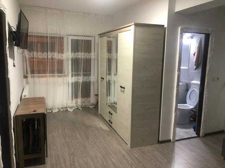 Garsonieră decomandată în Nord