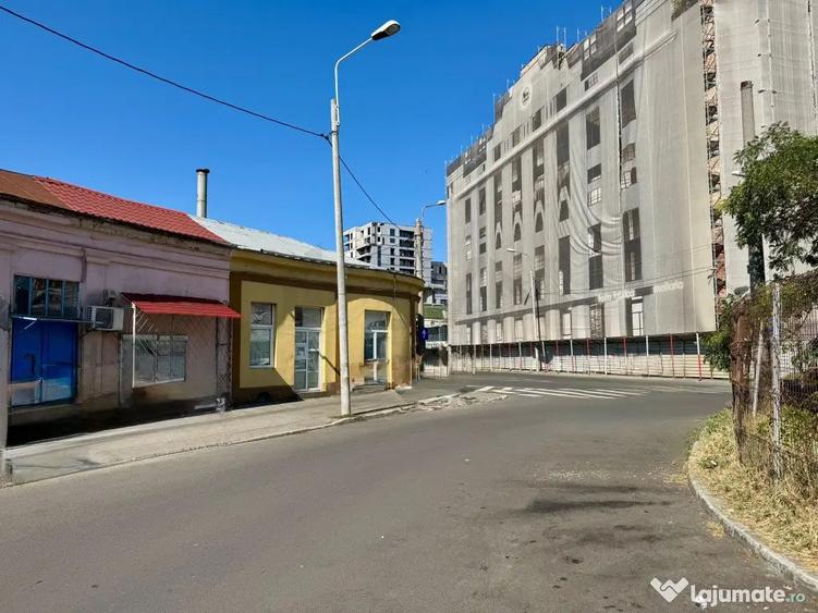 Casă cu 5 camere cu Canalizare în Calea Plevnei