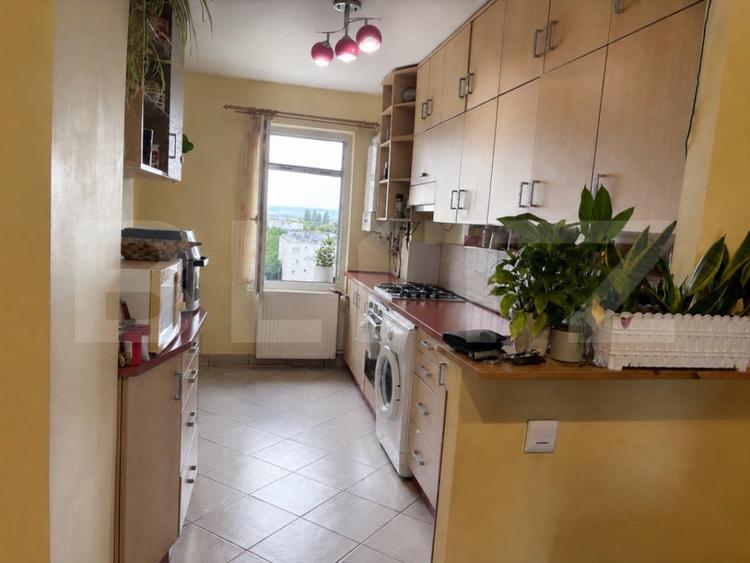 Apartament cu 3 camere decomandat în Unirii