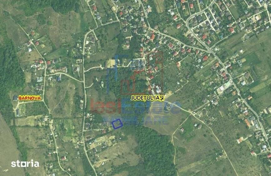 Teren de 1000 mp, în Bârnova