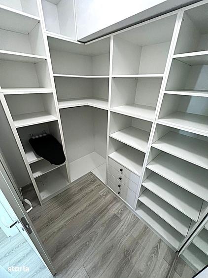 Apartament cu 4 camere în Tătărași