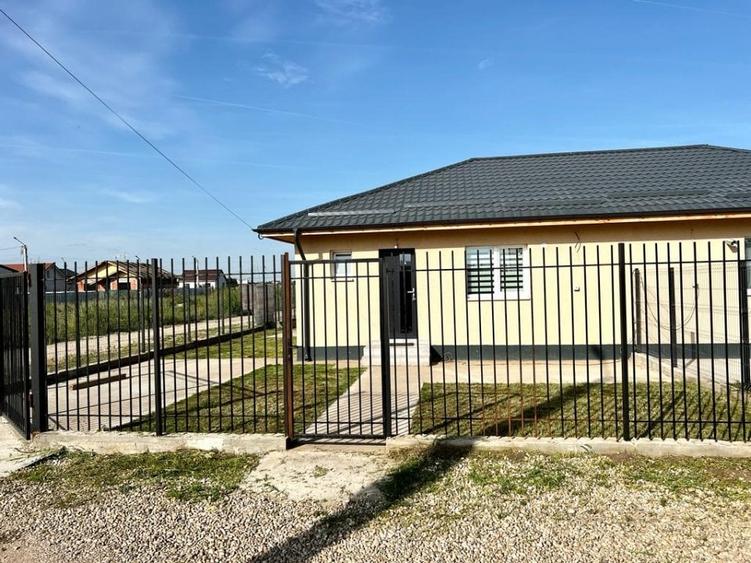 Duplex cu 3 camere cu Teren 200 Mp în Berceni
