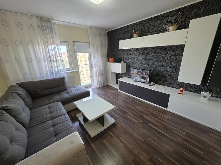 Apartament cu 2 camere semidecomandat în Șagului
