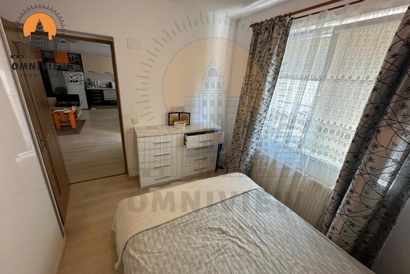 Apartament cu 2 camere decomandat în Tractorul