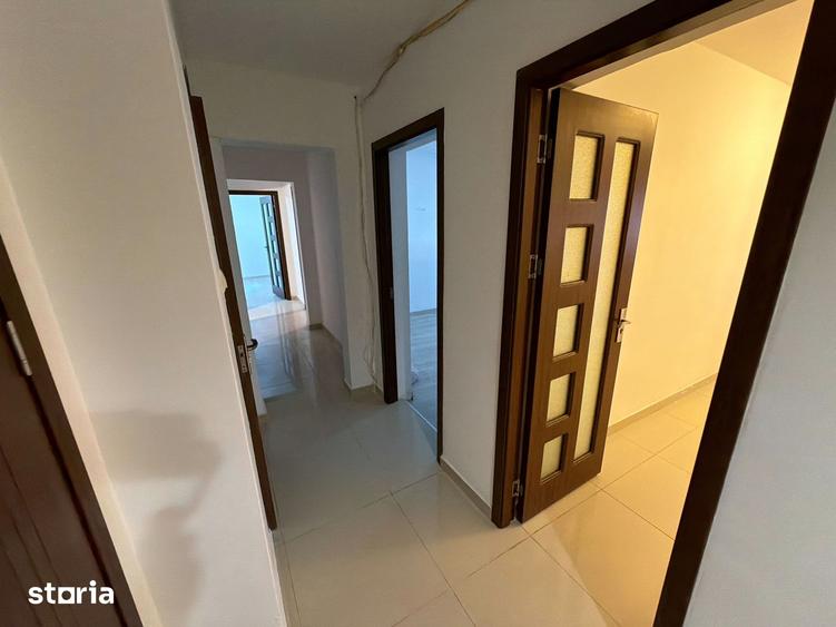 Apartament cu 3 camere decomandat în Gării