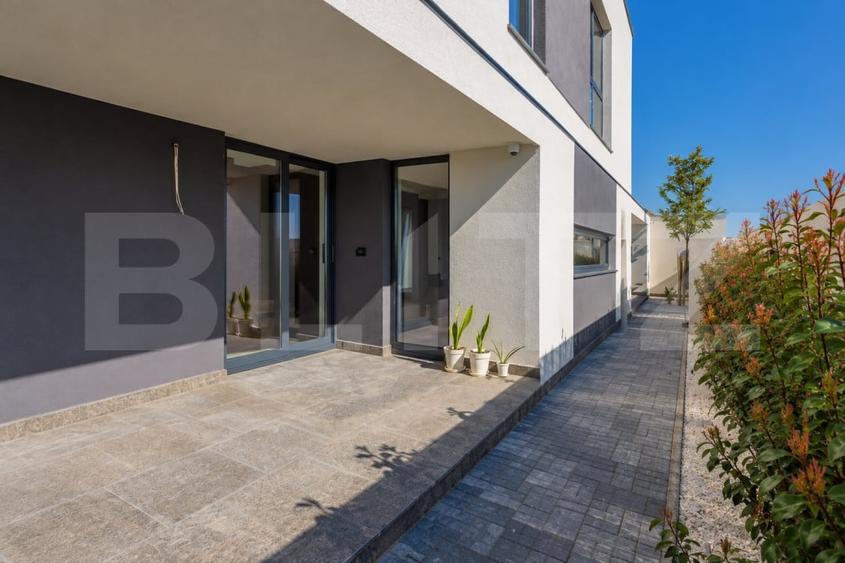 Duplex cu 4 camere cu Canalizare în Dumbrăvița