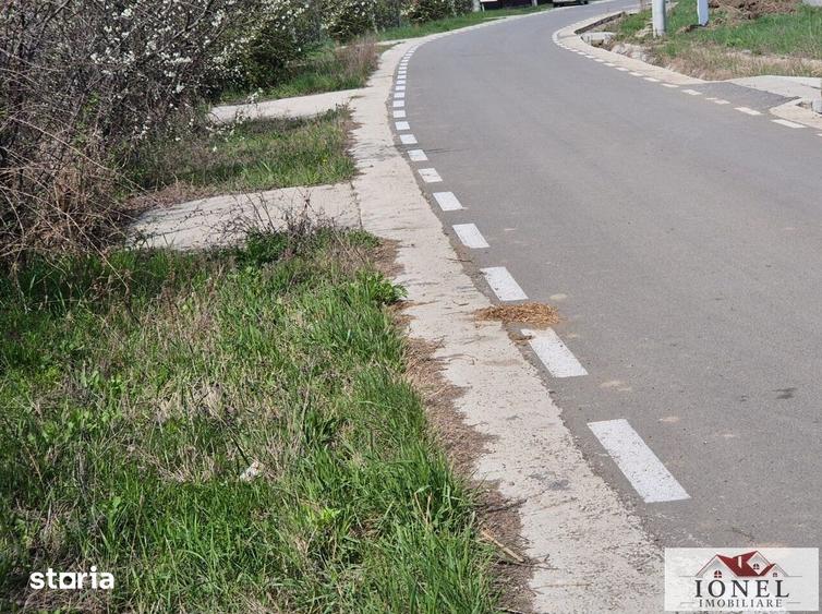 Teren de 850 mp, în Sântimbru