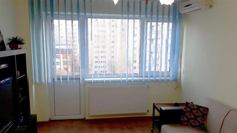 Apartament cu 2 camere semidecomandat în Baba Novac
