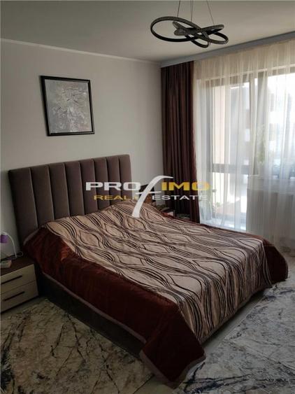 Apartament cu 3 camere decomandat în Carrefour
