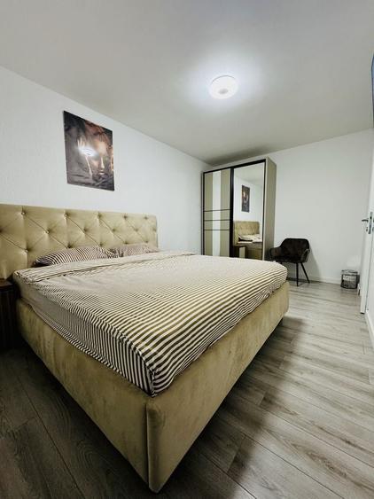Apartament cu 3 camere decomandat în Dosu Bricii