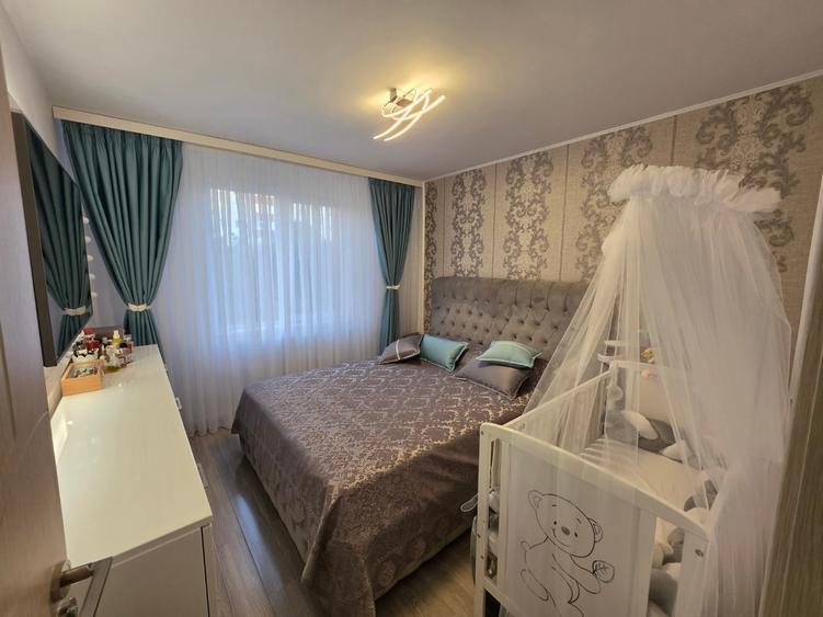 Apartament cu 3 camere decomandat în Berceni