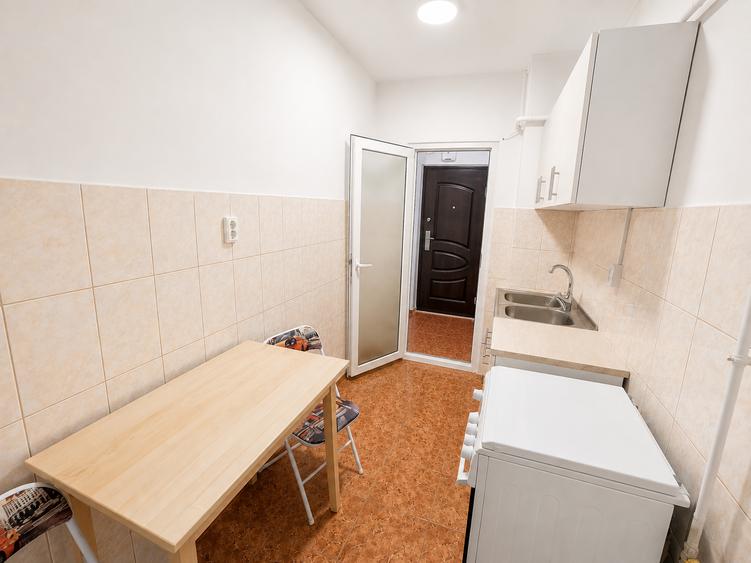 Garsonieră decomandată în Mazepa 1