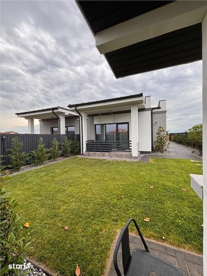 Casă cu 3 camere cu Teren 330 Mp în Central