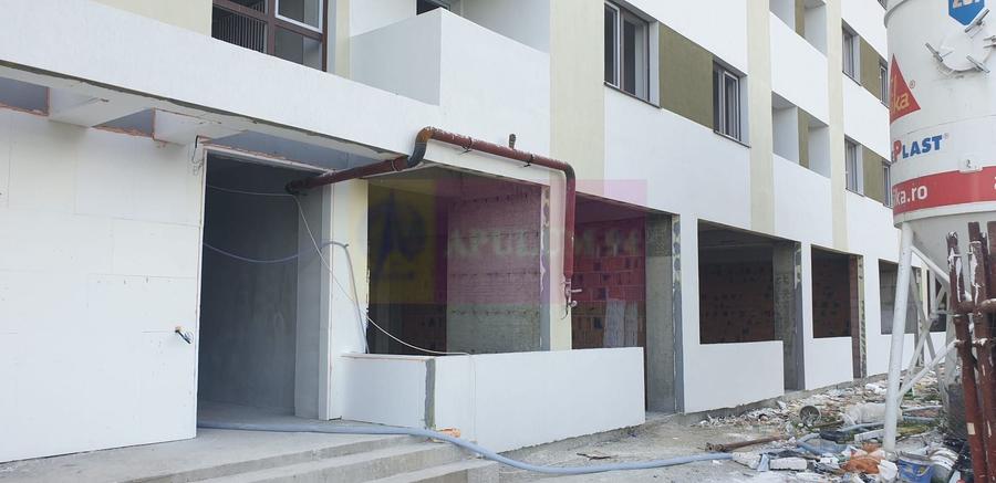 Spațiu comercial, de 330 mp, în Chiajna