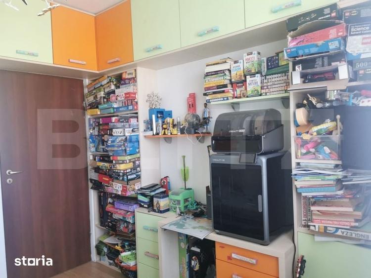Apartament cu 3 camere în Mărișelu