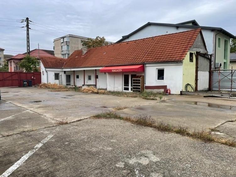 Spațiu comercial, de 3,350 mp, în Lipovei