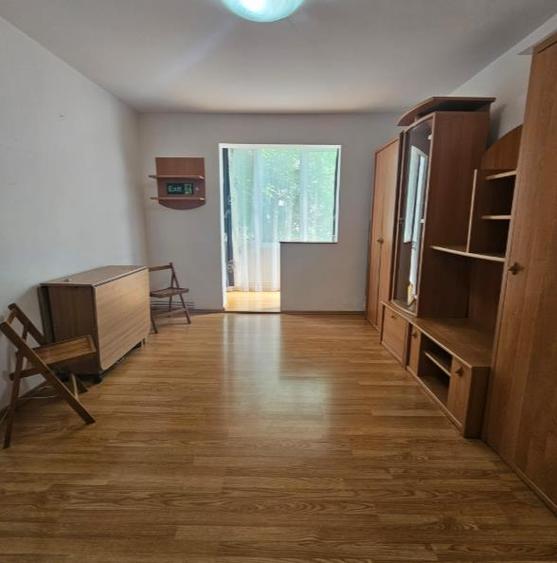 Inchiriere apartament 2 camere ,etajul 1 , zona Garii - 2