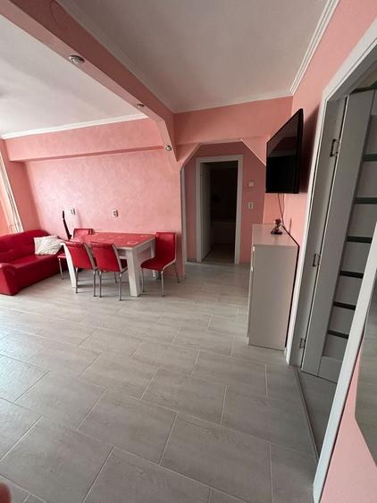 Apartament cu 3 camere în Central — fotografia 1