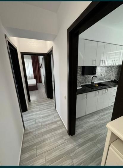 Apartament cu 2 camere decomandat, mobilat în Păcii