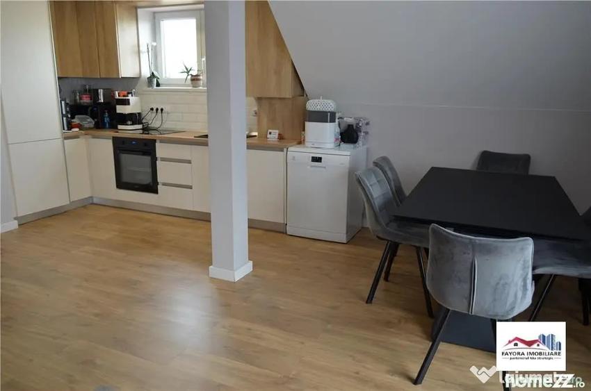 Apartament cu 3 camere decomandat în Unirii