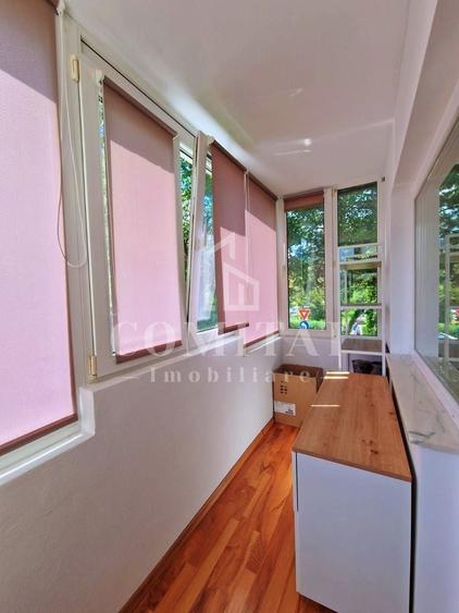 Apartament cu 3 camere decomandat, mobilat în Zorilor