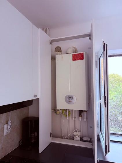 Apartament cu 2 camere decomandat în Ultracentral