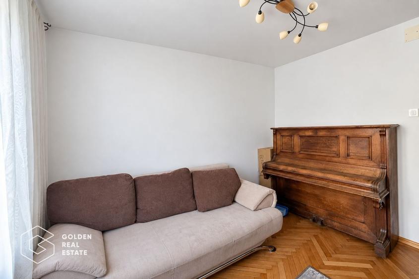 Apartament cu 3 camere semidecomandat, mobilat în Circumvalațiunii