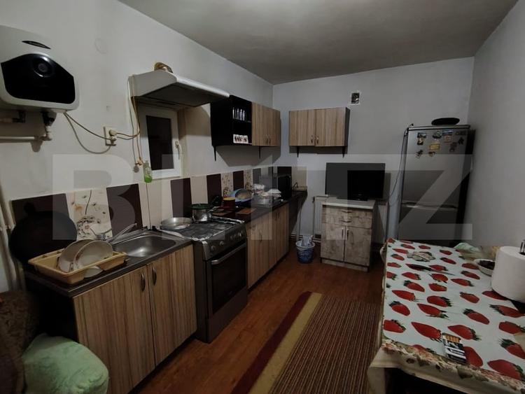 Casă individuală cu 4 camere cu Canalizare în Lascăr Catargiu