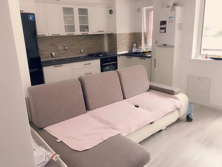 Apartament cu 3 camere decomandat în Ștefan cel Mare