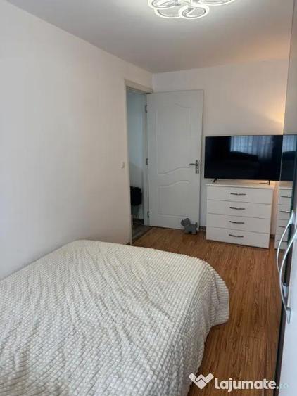 Apartament cu 2 camere decomandat, mobilat în Tătărași