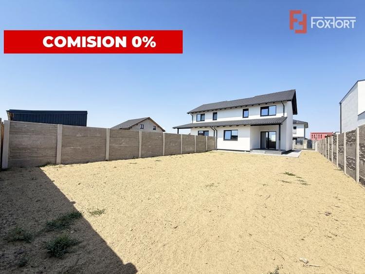 Duplex cu 4 camere cu Canalizare în Săcălaz
