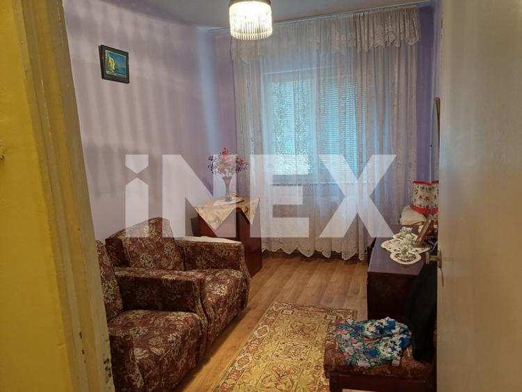 Apartament cu 3 camere decomandat în Central