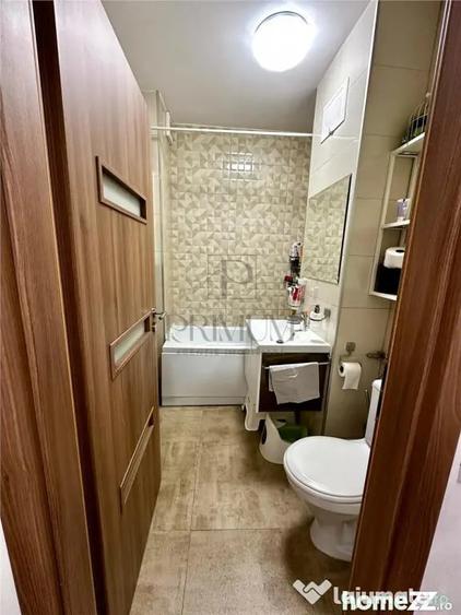 Apartament cu 4 camere decomandat în Circumvalațiunii