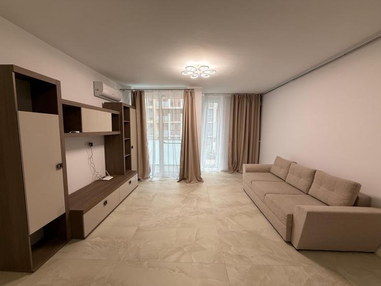 Apartament cu 2 camere decomandat în Torontalului