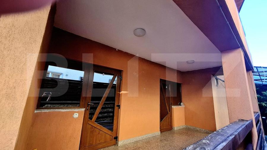 Casă individuală cu 6 camere cu Canalizare în Bună Ziua