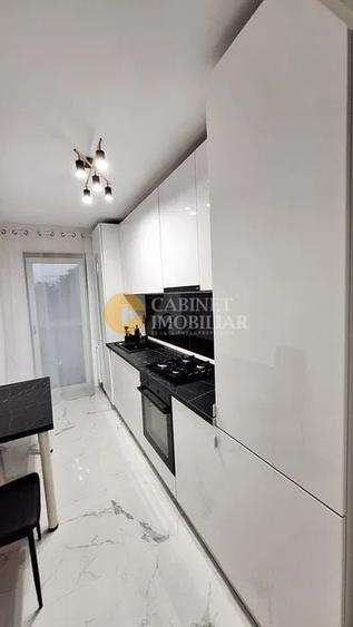 Apartament cu 2 camere decomandat în Tătărași
