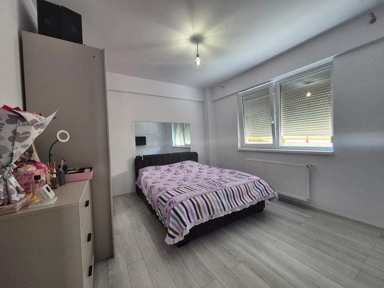 Apartament cu 2 camere semidecomandat în Valea Lupului