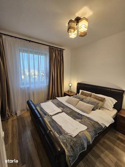 Apartament cu 3 camere semidecomandat în Aviației