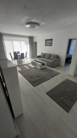 Inchiriez apartament 3 camere - 8