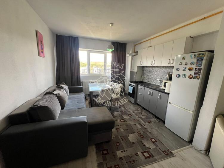 Apartament cu 2 camere semidecomandat, mobilat în Independenței