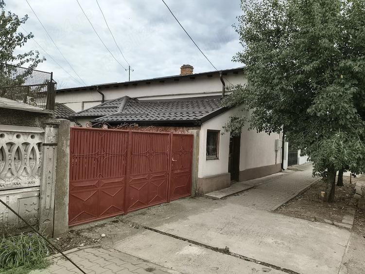 Casă cu Teren 560 Mp în Central