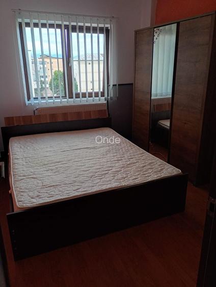 DE VANZARE: Apartament 2 Camere Zona 9 Mai | Gata de Mutare!