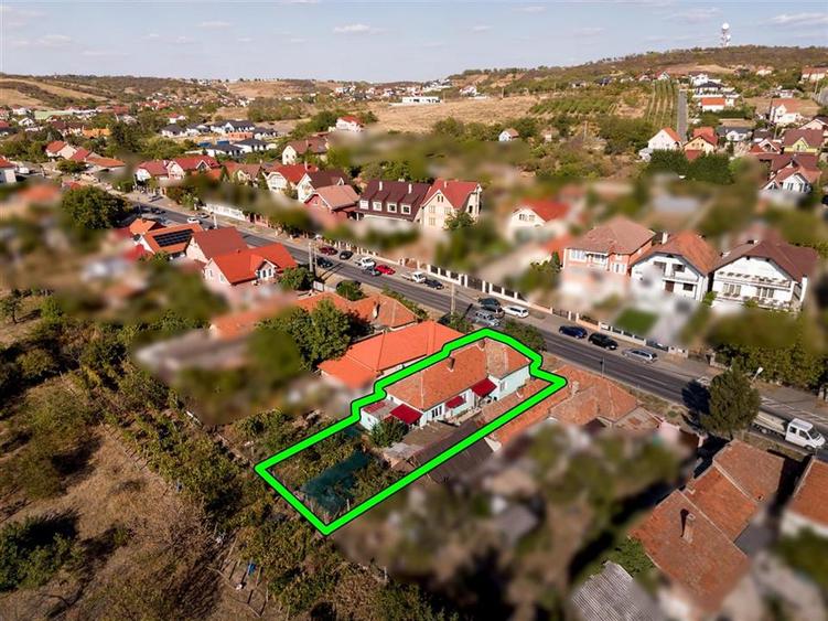 Casă individuală cu 4 camere cu Teren 363 Mp în Oncea