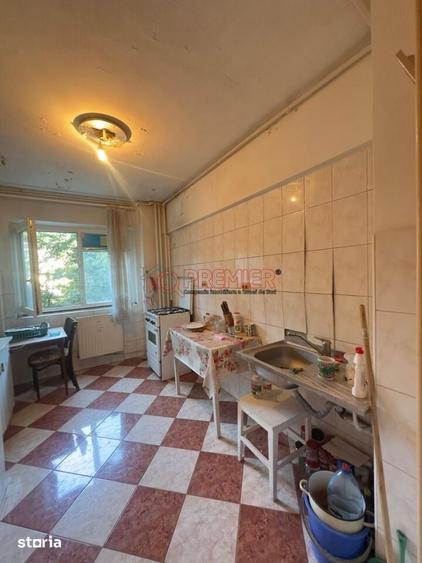 3 CAMERE DECOMANDAT | ALEXANDRU OBREGIA | BLOC ANVELOPAT - 6