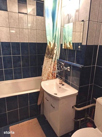 Apartament decomandat 3 camere 68 mp+balcon-parcare-Imparat Traian - 3