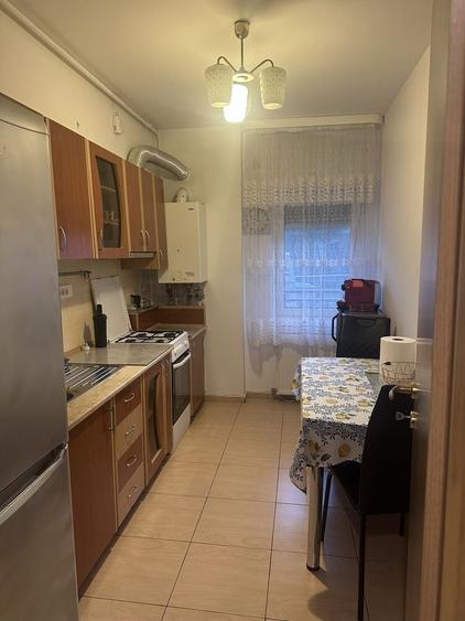 Apartament cu 2 camere decomandat în Prelungirea Ghencea
