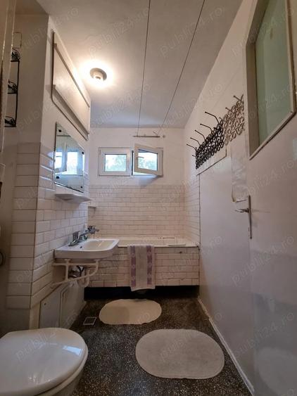 Apartament cu 3 camere semidecomandat în Govândari