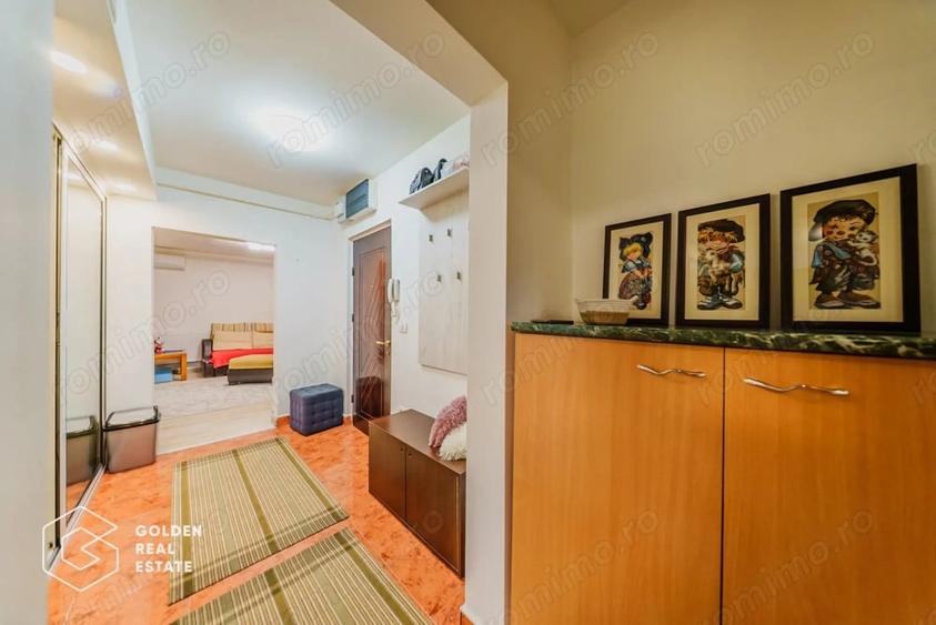 Apartament cu 3 camere semidecomandat în Miorița