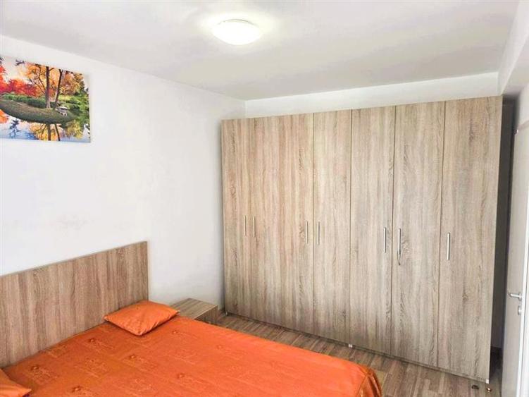 Apartament cu 2 camere decomandat, mobilat în Avantgarden