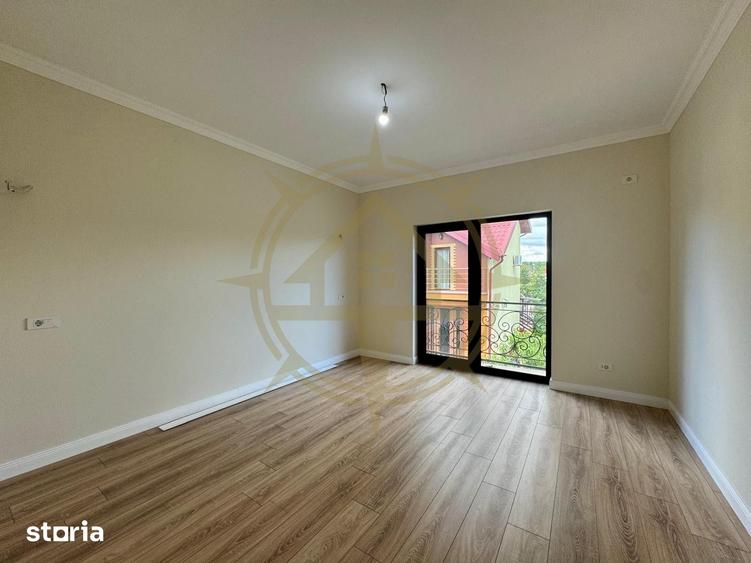 Casă cu 5 camere cu Teren 600 Mp în Central